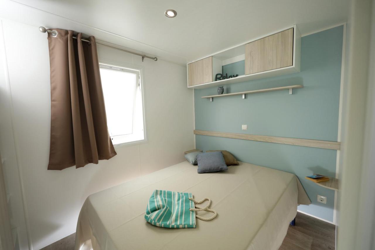 Camping Victoria Canet De Mar Exterior photo